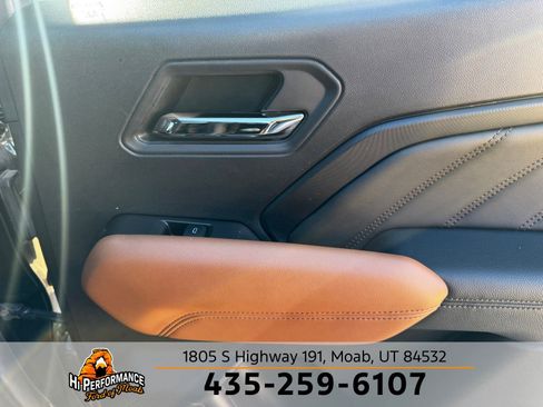 Used 2023 GMC Canyon AT4 w/ AT4 Premium Package image 34