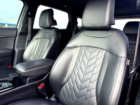 Used 2023 Kia Sportage X-Line w/ X-Line Premium Package image 13