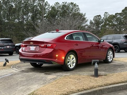 Used 2024 Chevrolet Malibu LT image 7