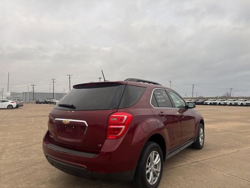 Used 2017 Chevrolet Equinox LT image 22