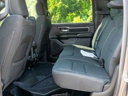 Used 2025 RAM 1500 Big Horn AWD/4WD image 11