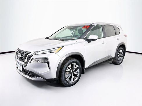 Used 2023 Nissan Rogue SV AWD/4WD image 3