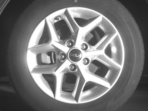 Used 2025 Kia Soul LX w/ LX Technology Package image 12