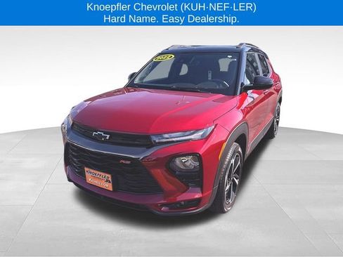 Used 2022 Chevrolet TrailBlazer RS w/ Sun and Liftgate Package AWD/4WD image 1
