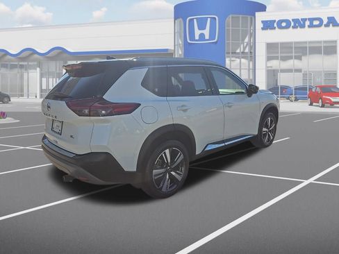 Used 2021 Nissan Rogue SL image 9