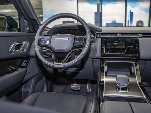 Used 2026 Land Rover Range Rover Velar Dynamic SE image 16