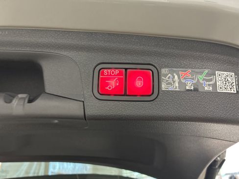 New 2026 Mercedes-Benz GLE 580 4MATIC image 6