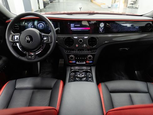 Used 2025 Rolls-Royce Ghost Black Badge image 59