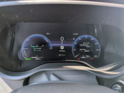 Certified 2025 Toyota Sienna XLE Woodland Edition AWD/4WD image 15