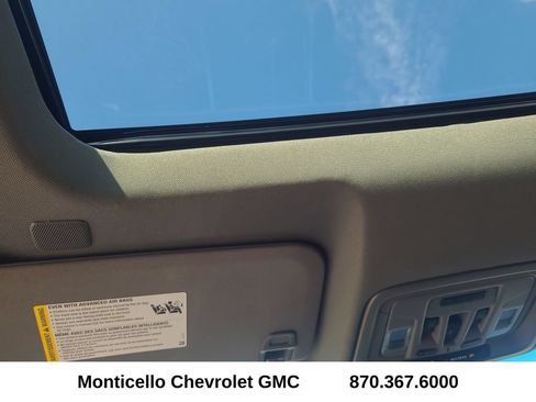 Used 2025 GMC Sierra 1500 SLT AWD/4WD image 27
