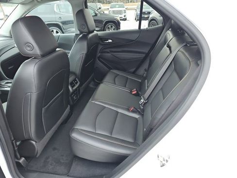 Used 2021 Chevrolet Equinox Premier AWD/4WD image 10