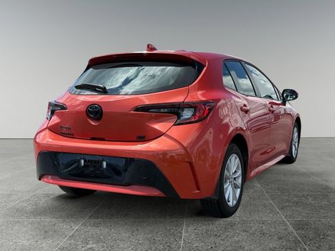 Used 2025 Toyota Corolla SE FWD image 6