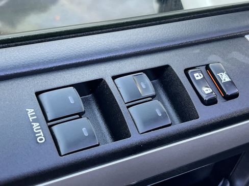 Used 2022 Toyota 4Runner SR5 Premium w/ Moonroof Package image 13