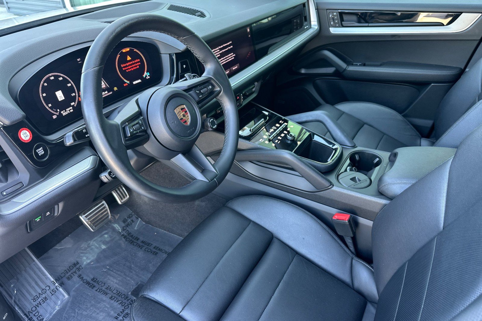 Certified 2024 Porsche Cayenne S AWD/4WD image 4