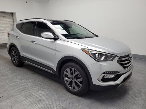 Used 2018 Hyundai Santa Fe Sport FWD image 11