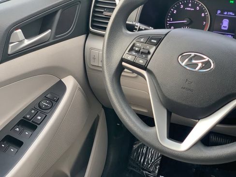 Used 2020 Hyundai Tucson Value AWD/4WD image 12