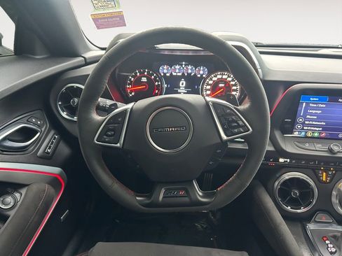 Used 2022 Chevrolet Camaro ZL1 image 15