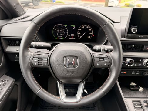 Used 2024 Honda CR-V Sport image 17