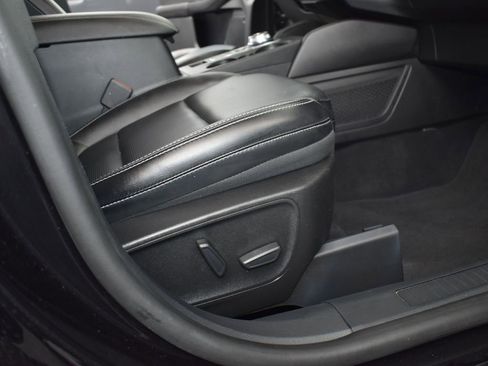 Used 2023 Ford Escape Platinum image 31