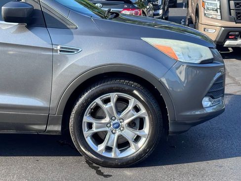 Used 2013 Ford Escape SE FWD image 37