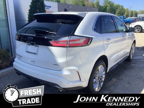 Certified 2022 Ford Edge Titanium w/ Equipment Group 301A AWD/4WD image 3