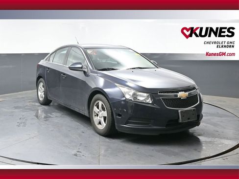 Used 2014 Chevrolet Cruze LT FWD image 1