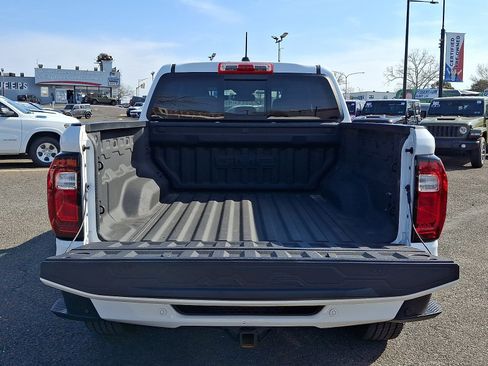 Used 2025 GMC Canyon Elevation w/ Convenience Package AWD/4WD image 29