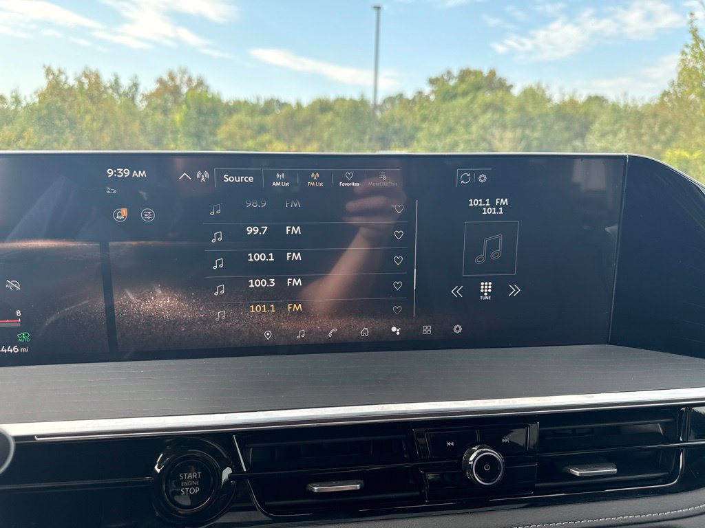 Used 2025 INFINITI QX80 Sensory w/ Exterior Package AWD/4WD image 36
