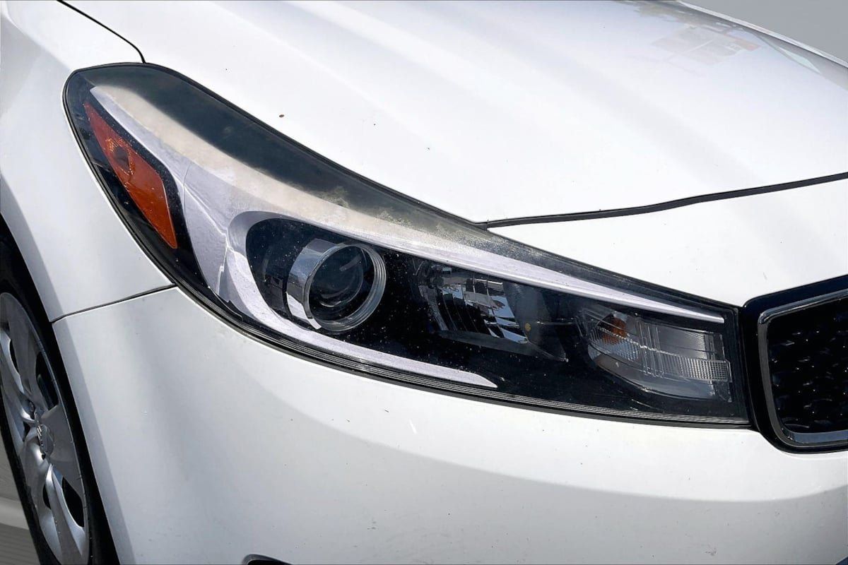 Used 2017 Kia Forte LX FWD image 29