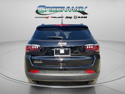 New 2026 Jeep Compass Latitude