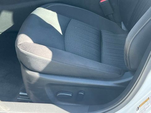 Used 2025 Nissan Altima 2.5 SV FWD image 26