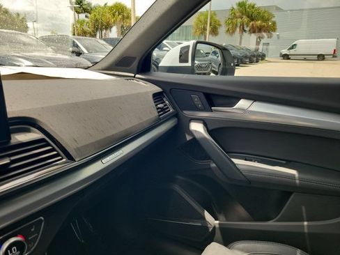 Certified 2023 Audi Q5 2.0T Prestige AWD/4WD image 28