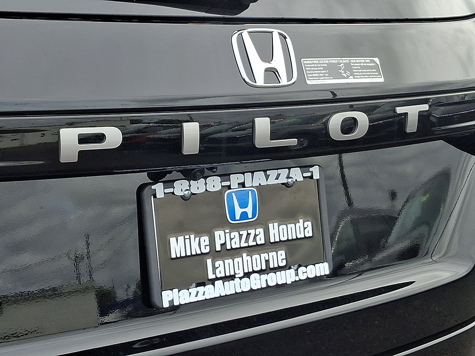 New 2026 Honda Pilot Touring image 11