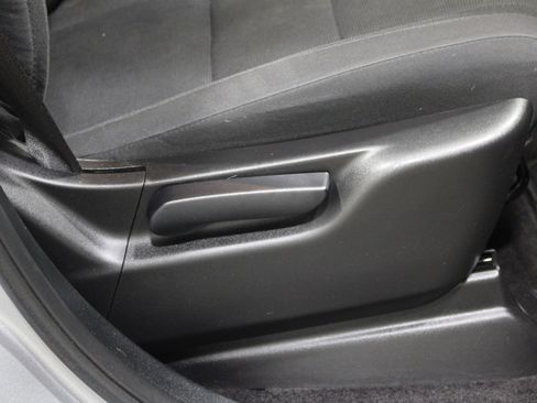 Used 2017 Jeep Grand Cherokee Laredo w/ Quick Order Package 23E AWD/4WD image 23