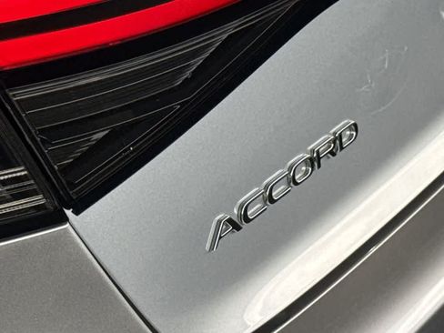 Used 2025 Honda Accord Sport image 10