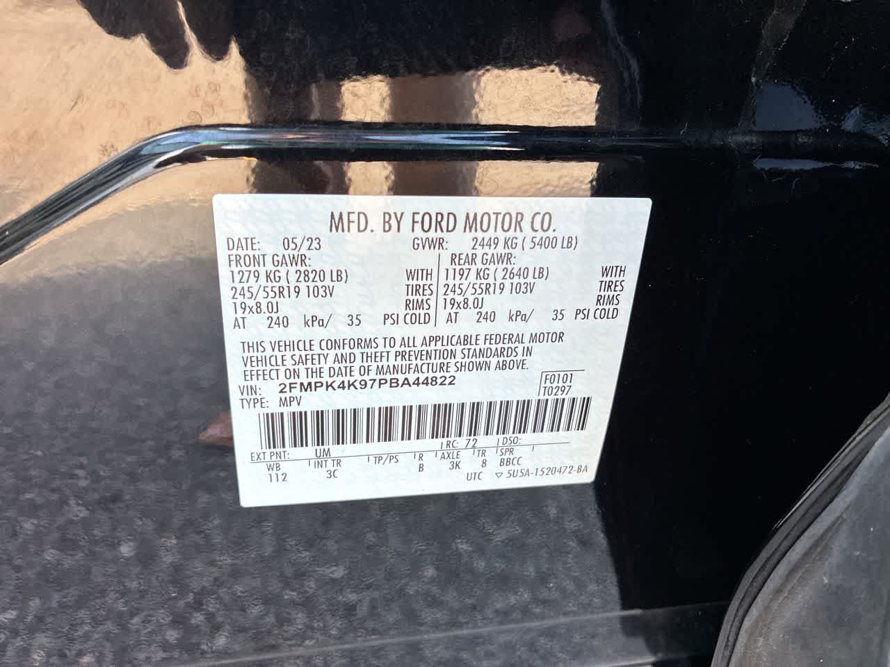 Used 2023 Ford Edge Titanium w/ Cargo Accessory Package AWD/4WD image 33