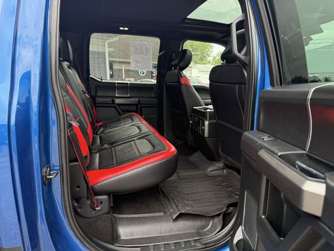Used 2018 Ford F150 Lariat w/ Equipment Group 502A Luxury AWD/4WD image 17