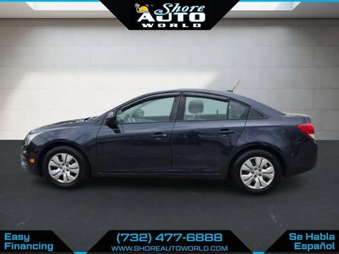 Used 2016 Chevrolet Cruze LS FWD image 6