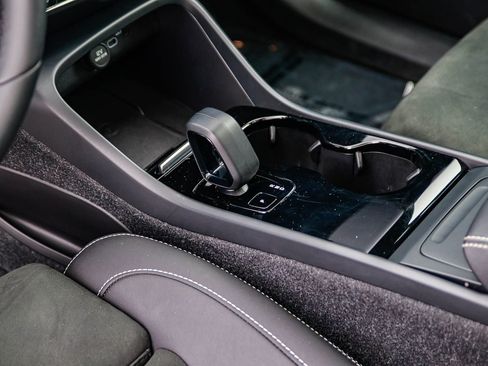 Used 2023 Volvo C40 P8 Recharge Plus w/ Protection Package Premier image 21