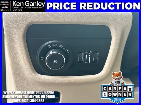 Used 2025 Jeep Grand Cherokee L Limited RWD image 12