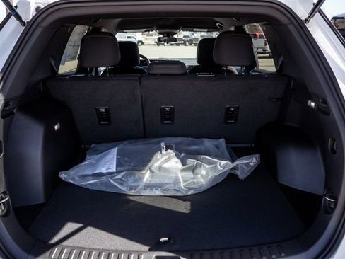 New 2026 Chevrolet Equinox LT FWD image 6