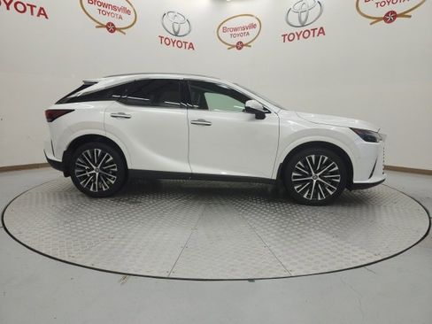 Used 2024 Lexus RX 350 Premium Plus image 3
