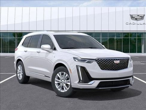 New 2025 Cadillac XT6 Luxury FWD image 7