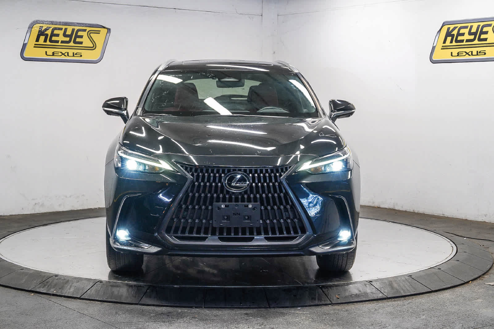 Used 2024 Lexus NX 350h AWD w/ Vision Package image 6