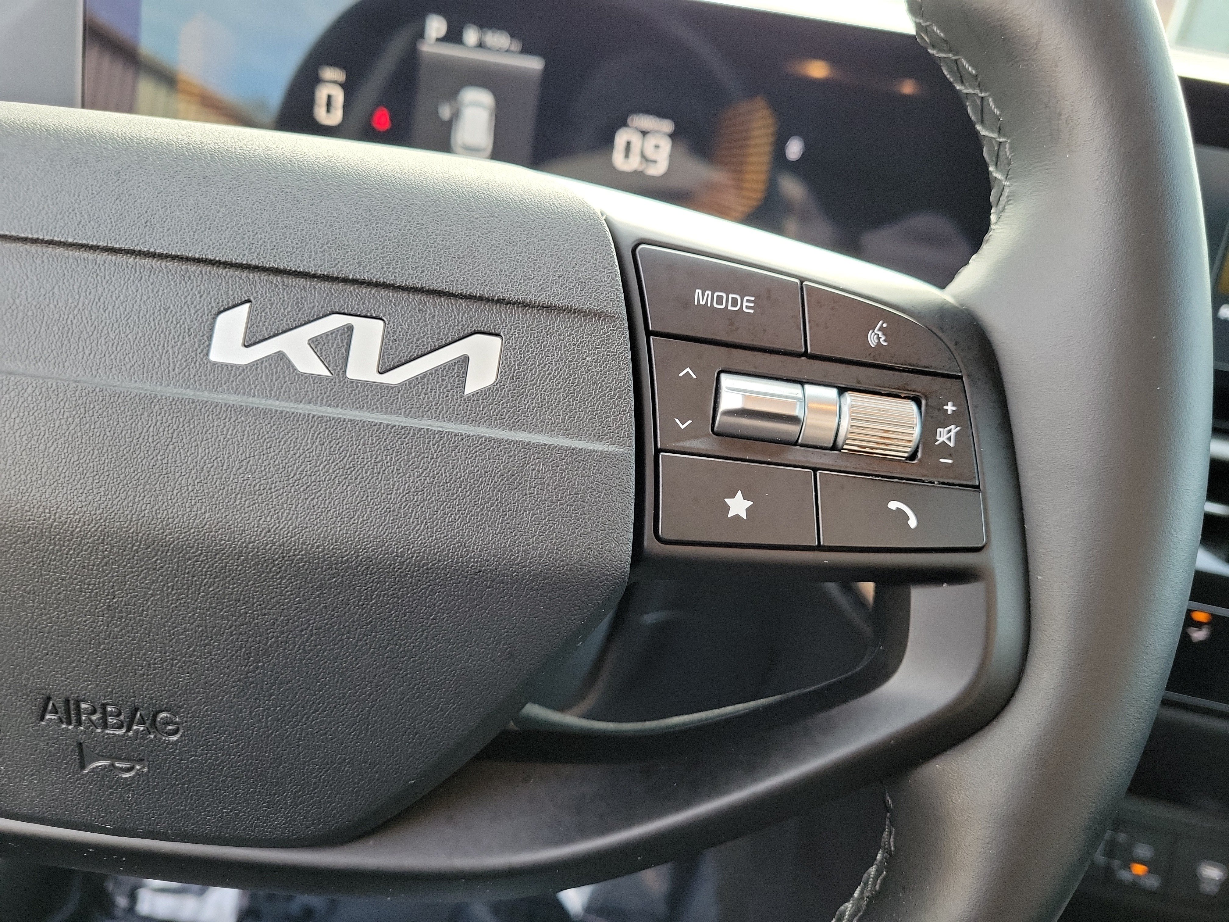 Certified 2026 Kia Sportage LX FWD image 27