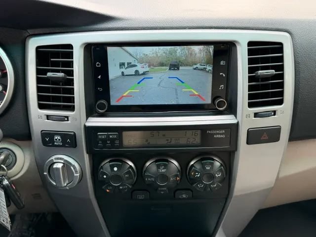 Used 2006 Toyota 4Runner SR5 AWD/4WD image 26