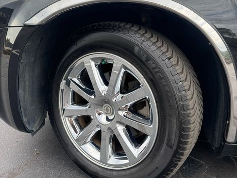 Used 2007 Chrysler 300 Touring L image 9