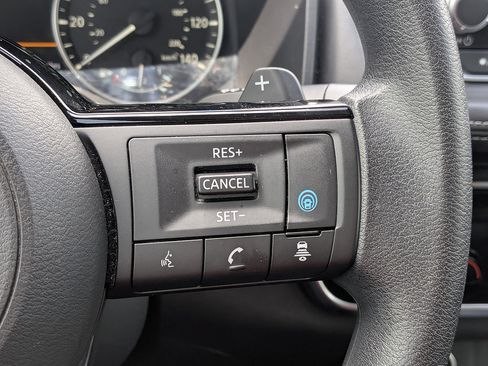 Used 2021 Nissan Rogue SV FWD image 43