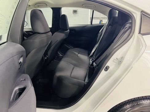 Used 2023 Toyota Corolla LE image 26