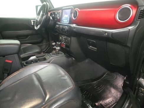 Used 2020 Jeep Gladiator Rubicon AWD/4WD image 5